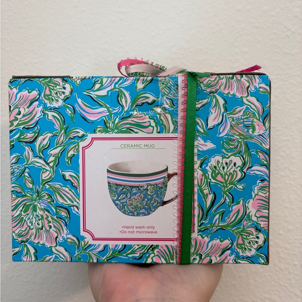 Lilly Pulitzer Ceramic Mug Featured in Soleil It On Me 12oz